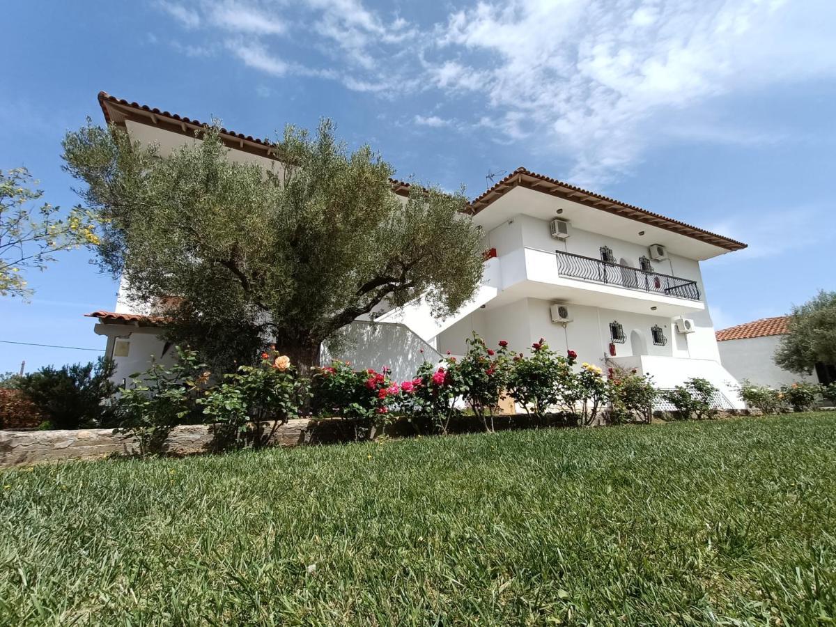 Marios Garden House Apartman Áfitosz Kültér fotó