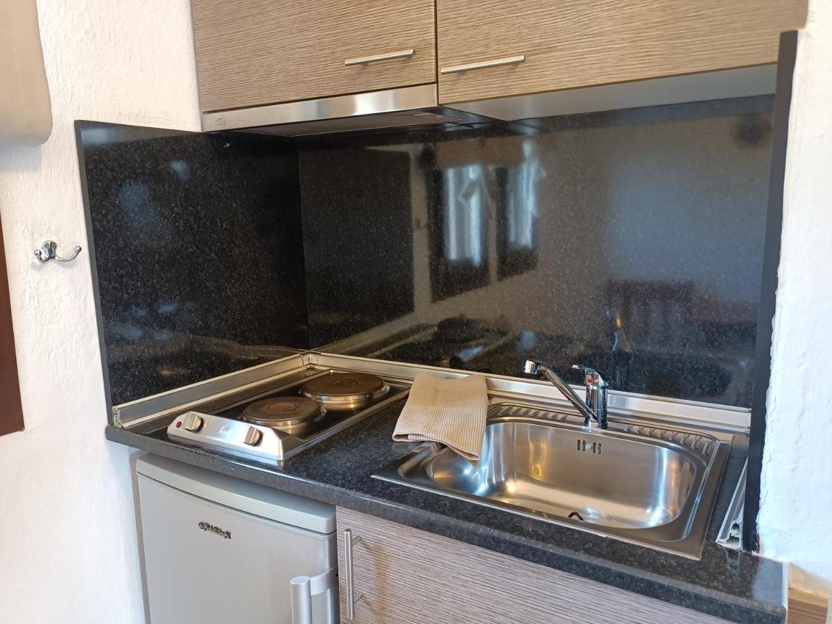 Marios Garden House Apartman Áfitosz Szoba fotó