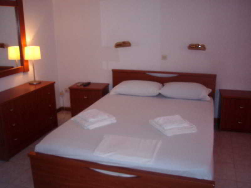 Marios Garden House Apartman Áfitosz Kültér fotó